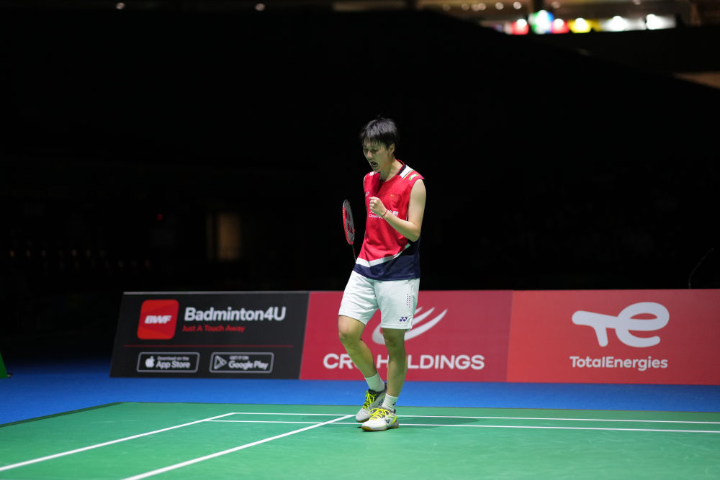 加盟巴塞罗 加盟巴塞罗