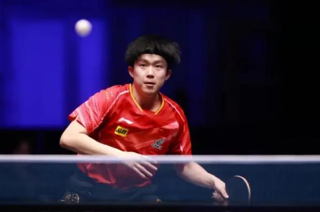 尤尼克斯世 尤尼克斯世